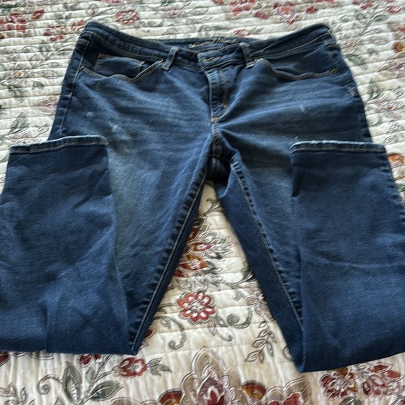 Universal thread jeans - Picture 2 of 3